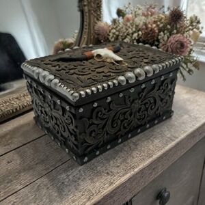 Western Longhorn Steer Skull Trinket Box Faux Tooled Leather Scroll Jewelry Case